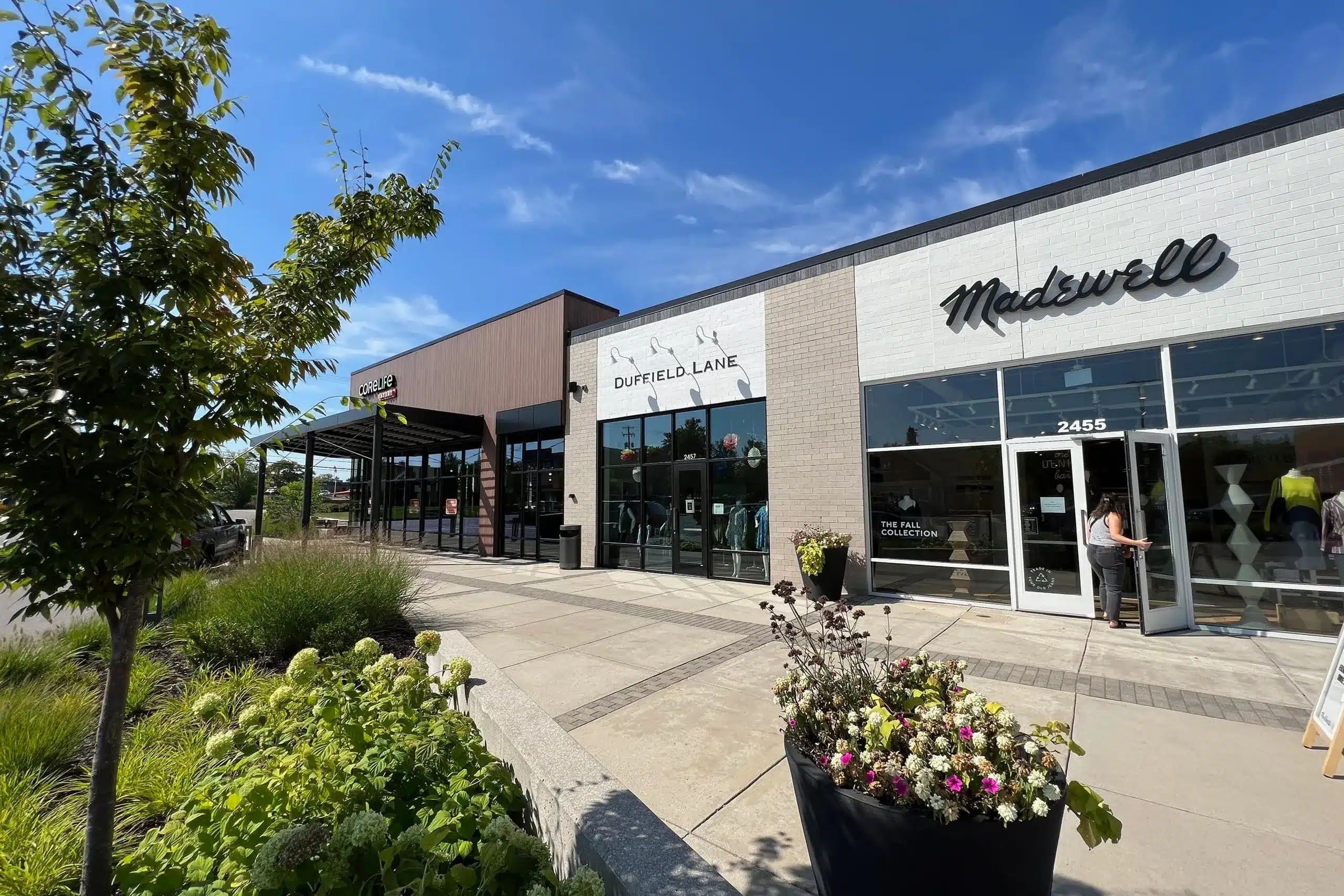 Massage with salt stones.